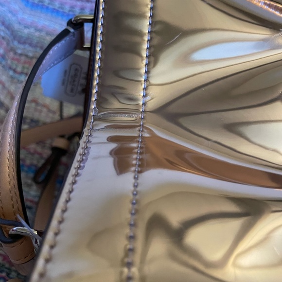 NWT Coach rose gold patent leather handbag - Picture 11 of 15